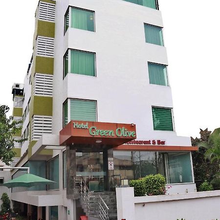 Hotel Green Olive Aurangábád Kültér fotó