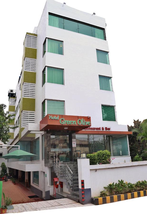 Hotel Green Olive Aurangábád Kültér fotó