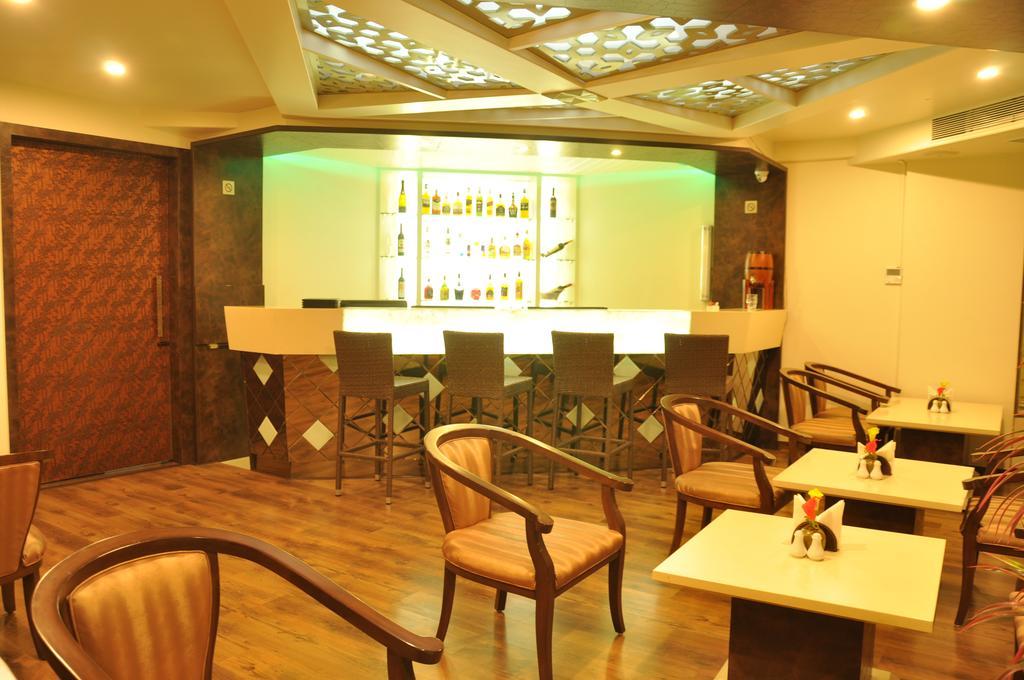 Hotel Green Olive Aurangábád Kültér fotó
