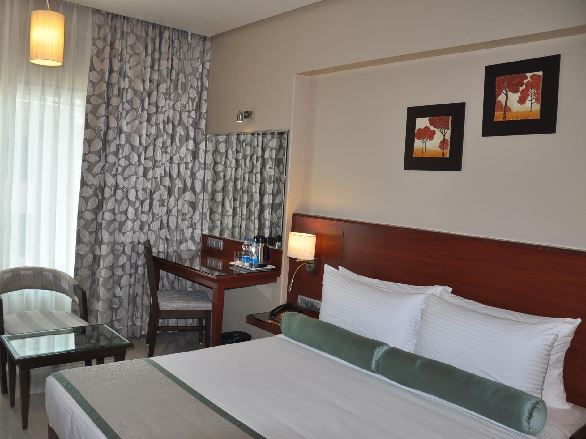 Hotel Green Olive Aurangábád Kültér fotó